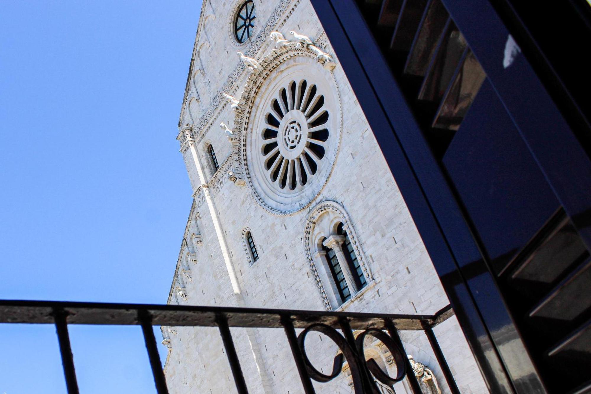 Vista Cattedrale - Super Attico Nel Centro Storico Bari Exteriér fotografie